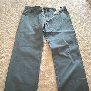 Calvin Klein's Men Pants in color Blue Shadow 407